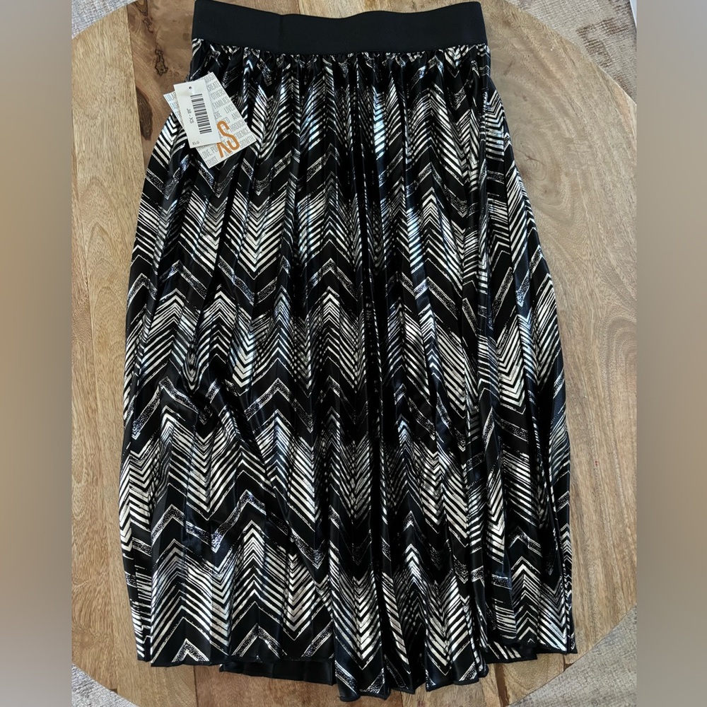 LulaRoe Jill skirt